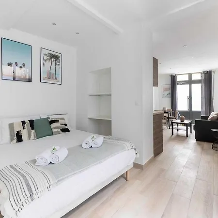 Modern -1br-4p- Saint-germain-des-pres Paris